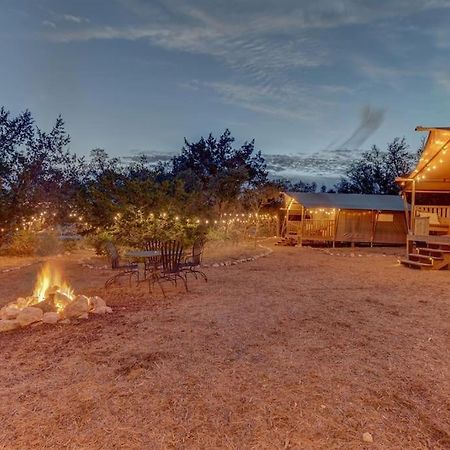 12 Fires Luxury Glamping With Heating #5 Hotel Johnson City Exterior photo