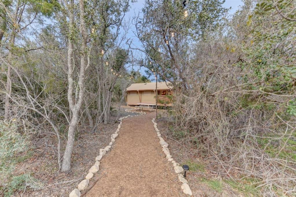 12 Fires Luxury Glamping With Heating #5 Hotel Johnson City Exterior photo